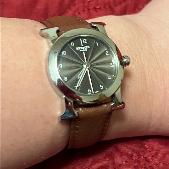 - Hermes watch - Picture 6 of 8